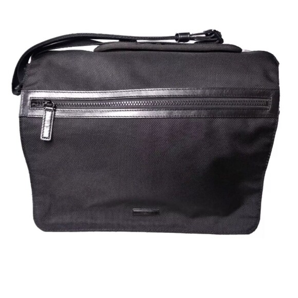Michael Kors Handbags - Michael Kors Parker Messenger Bag Black Shoulder Bag